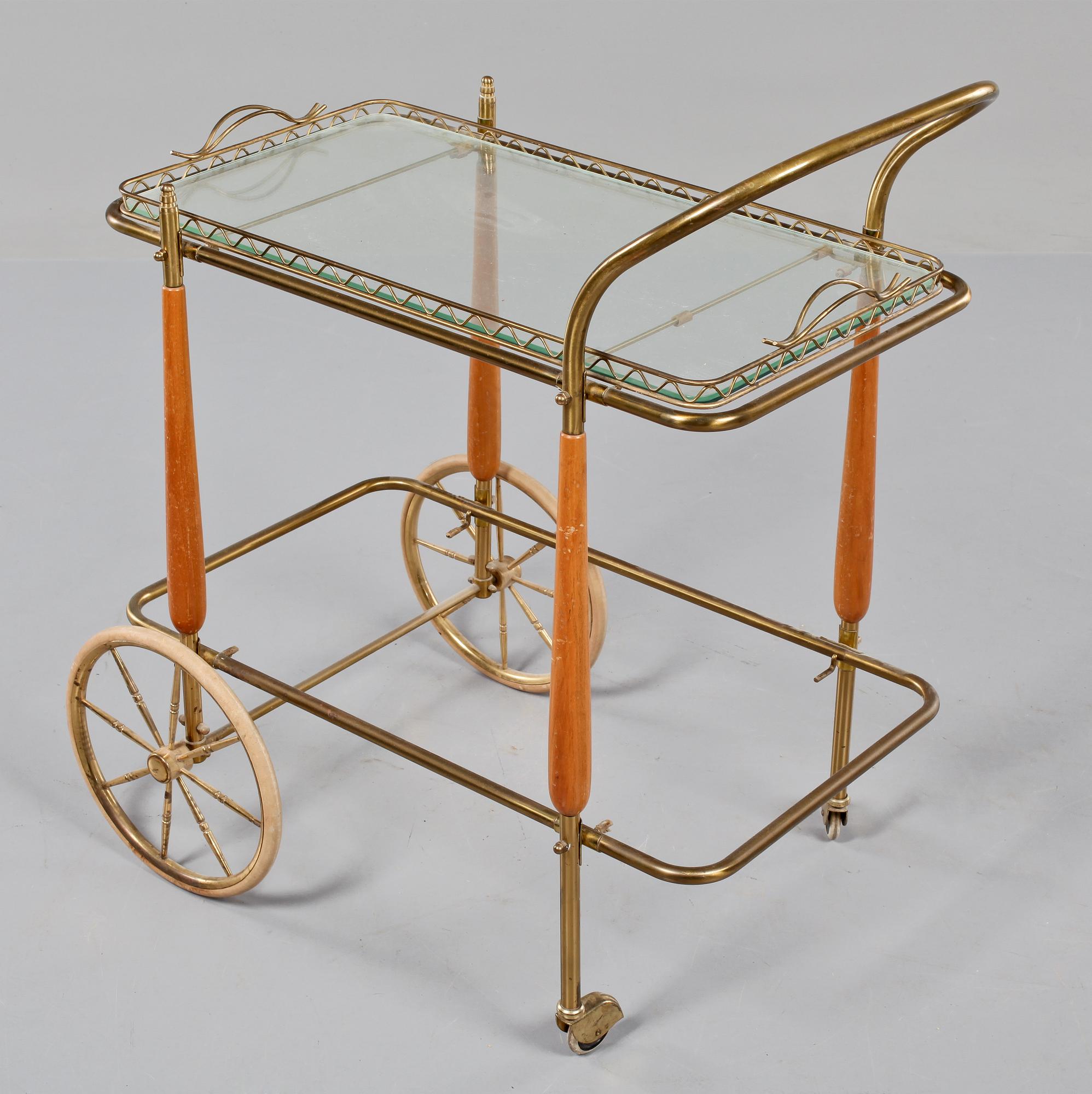 SERVERINGSVAGN, 1900-talets mitt/andra hälft.