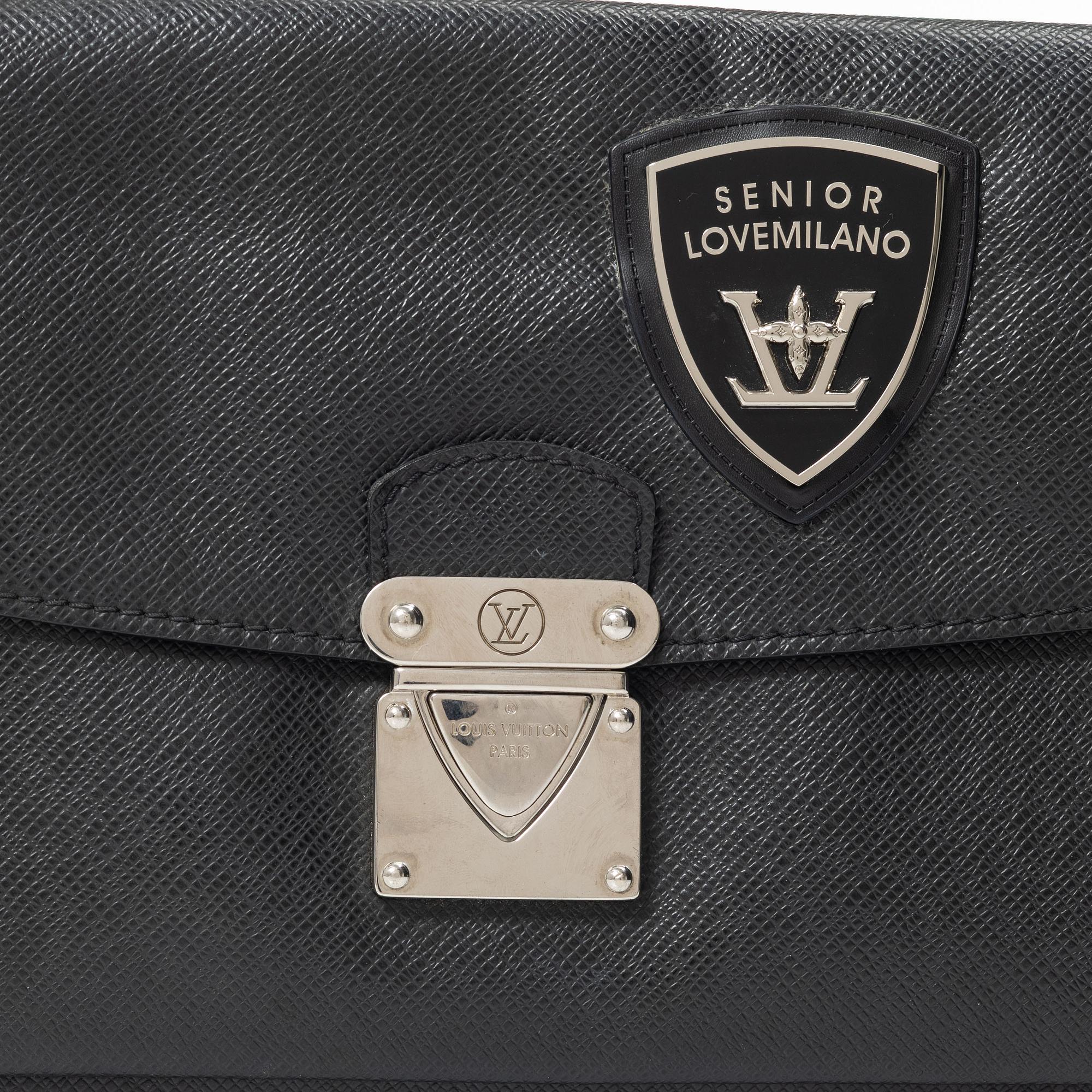 Louis Vuitton, A pochette, 2010.