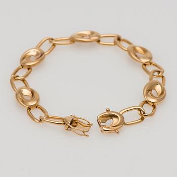 ARMBAND, 18K guld, design Riitta Hakala, Åbo. 1995. Vikt 18,1 g.