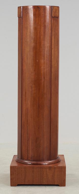 KOLONN / PIEDESTAL. Karl Johan, 1800-talets första hälft.