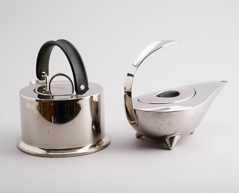 TEKANNOR, 2 st, Bodum, C Jörgensen.