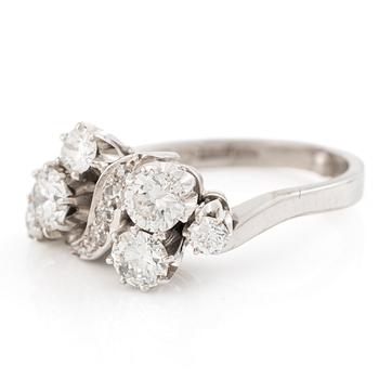 Ring, Evert Lindberg, 18K white gold with brilliant-cut and octagonal-cut diamonds.