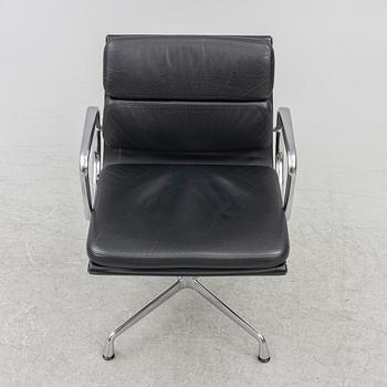 Charles & Ray Eames, an 'EA208 Soft Pad Chair' swivel chair, Vitra, 2010's.