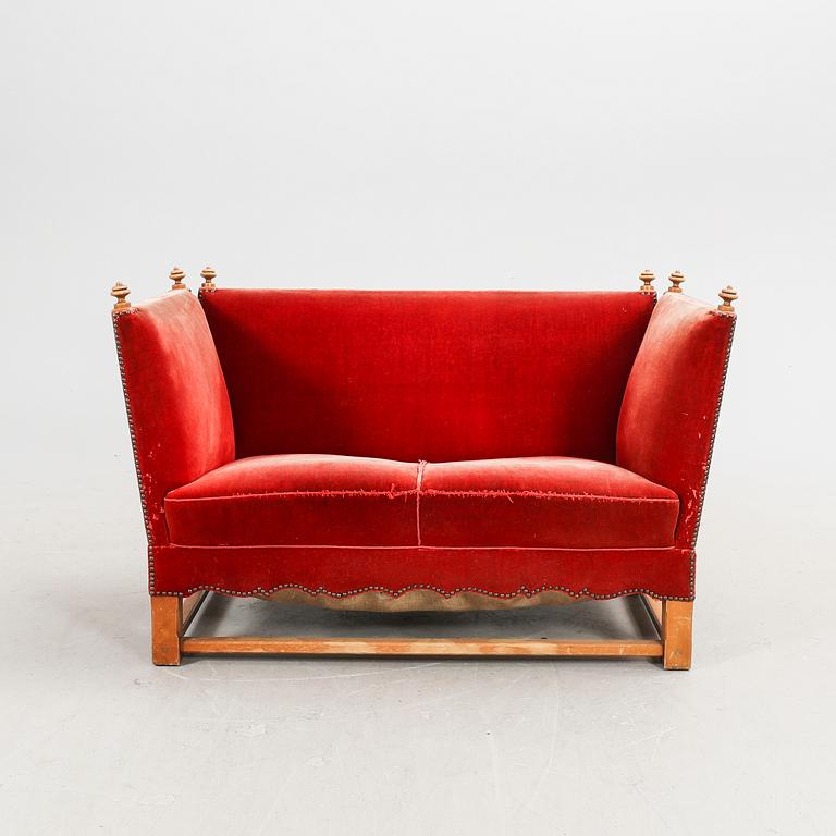 Elias Barup, soffa "Den Spanska Möbeln", Gärsnäs 1920-30-tal.