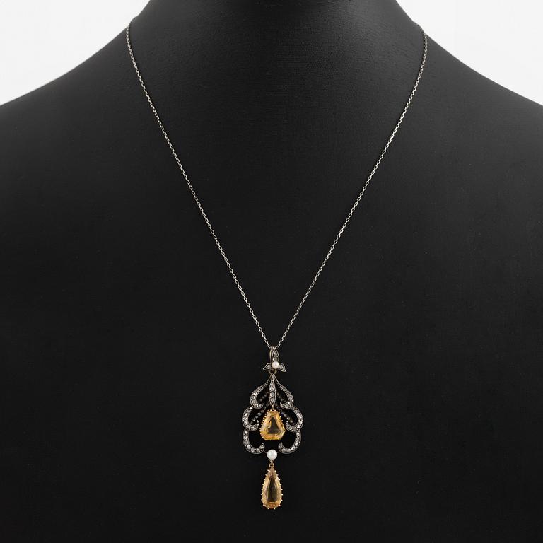 Pendant with chain, featuring citrines, pearls, and rose-cut diamonds.