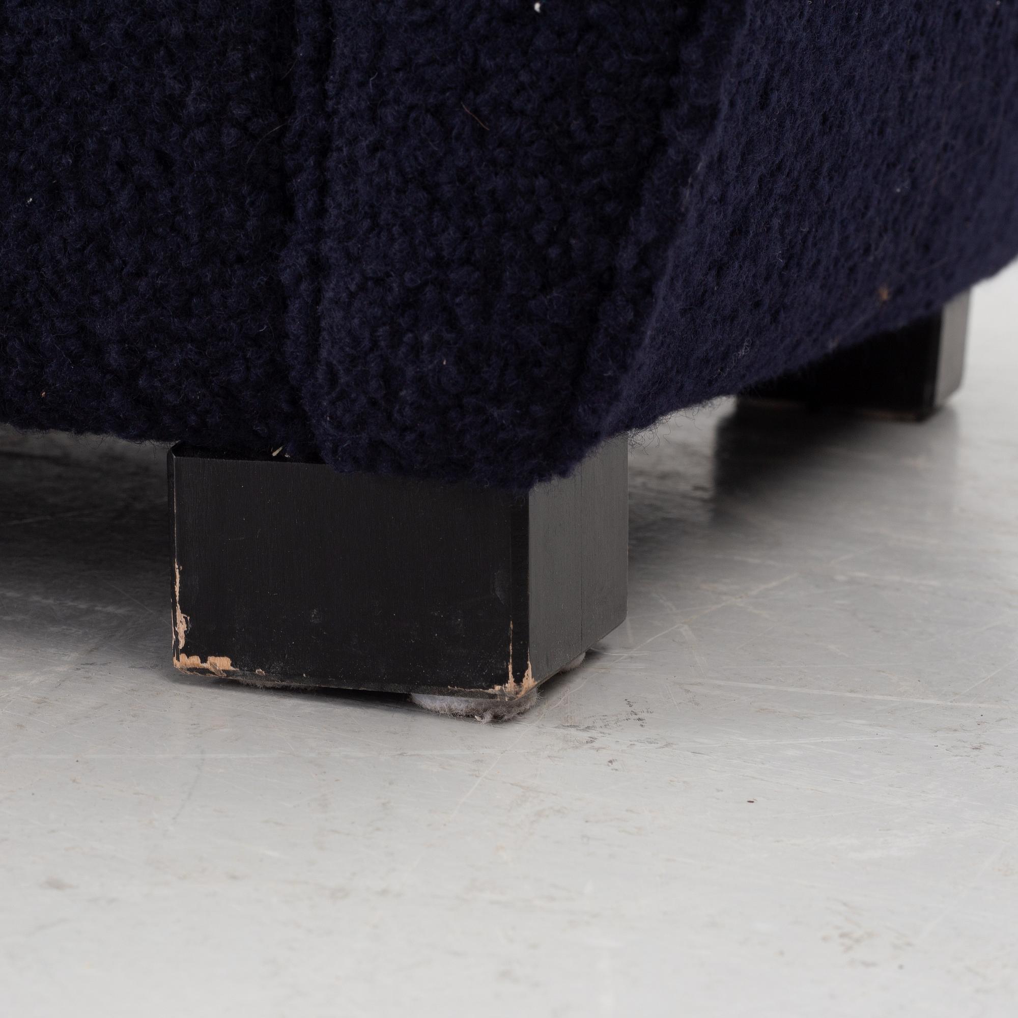 Fredrik Carlström, a pair of "Josefina" armchairs, Austere.