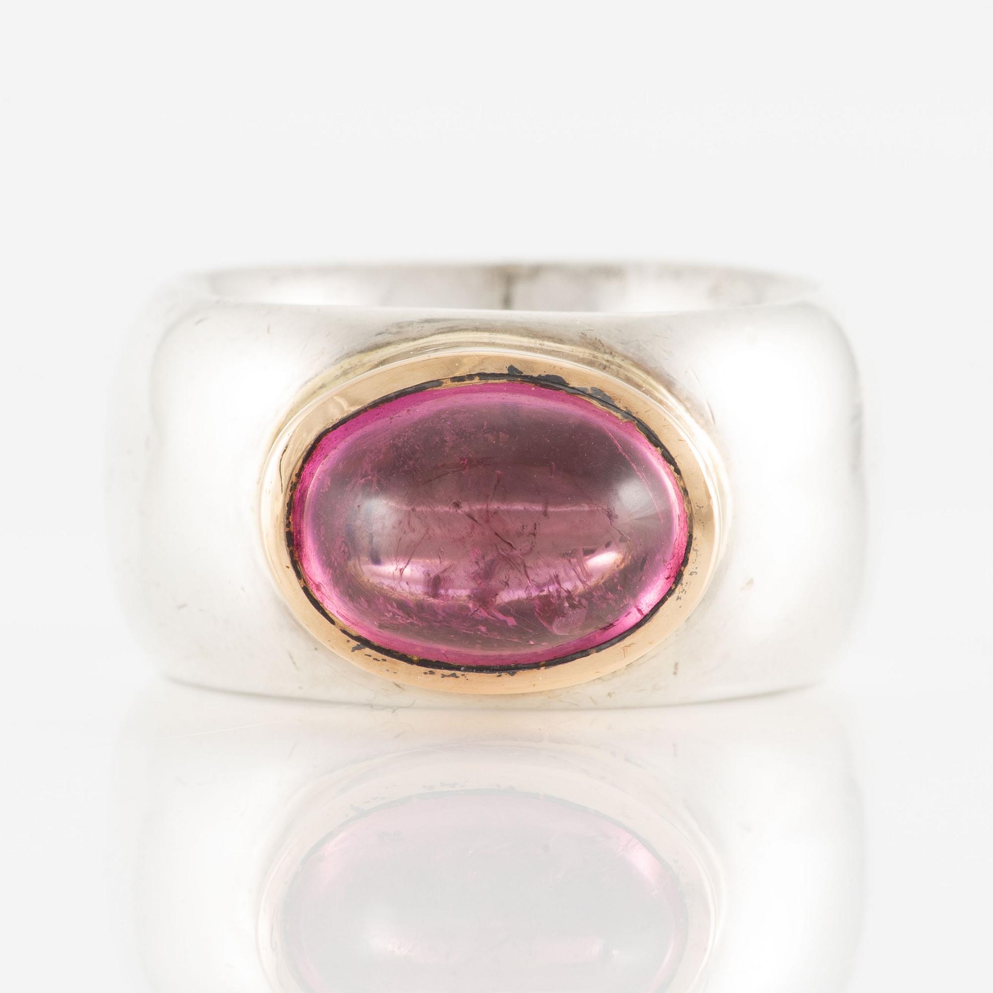 Michael Persson Carling, ring, silver and gold with cabochon-cut pink tourmaline.