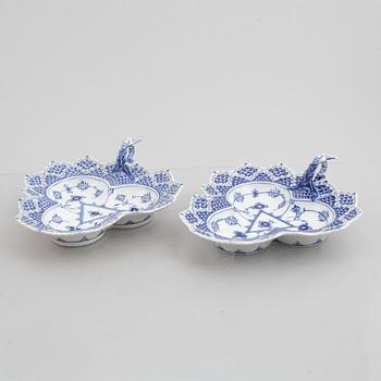 A pair of 'Musselmalet' porcelain dishes, Royal Copenhagen, Denmark 1974-1978.