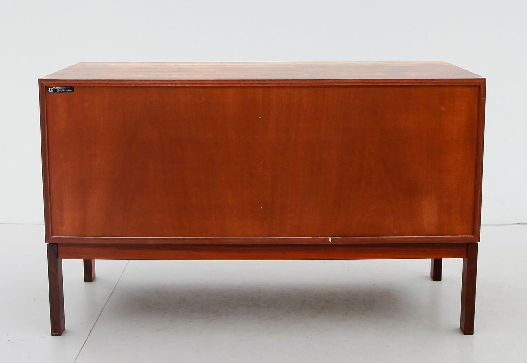 SIDEBOARD, 1960-tal.