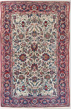 A semi-antique Isfahan carpet, 220x145 cm.