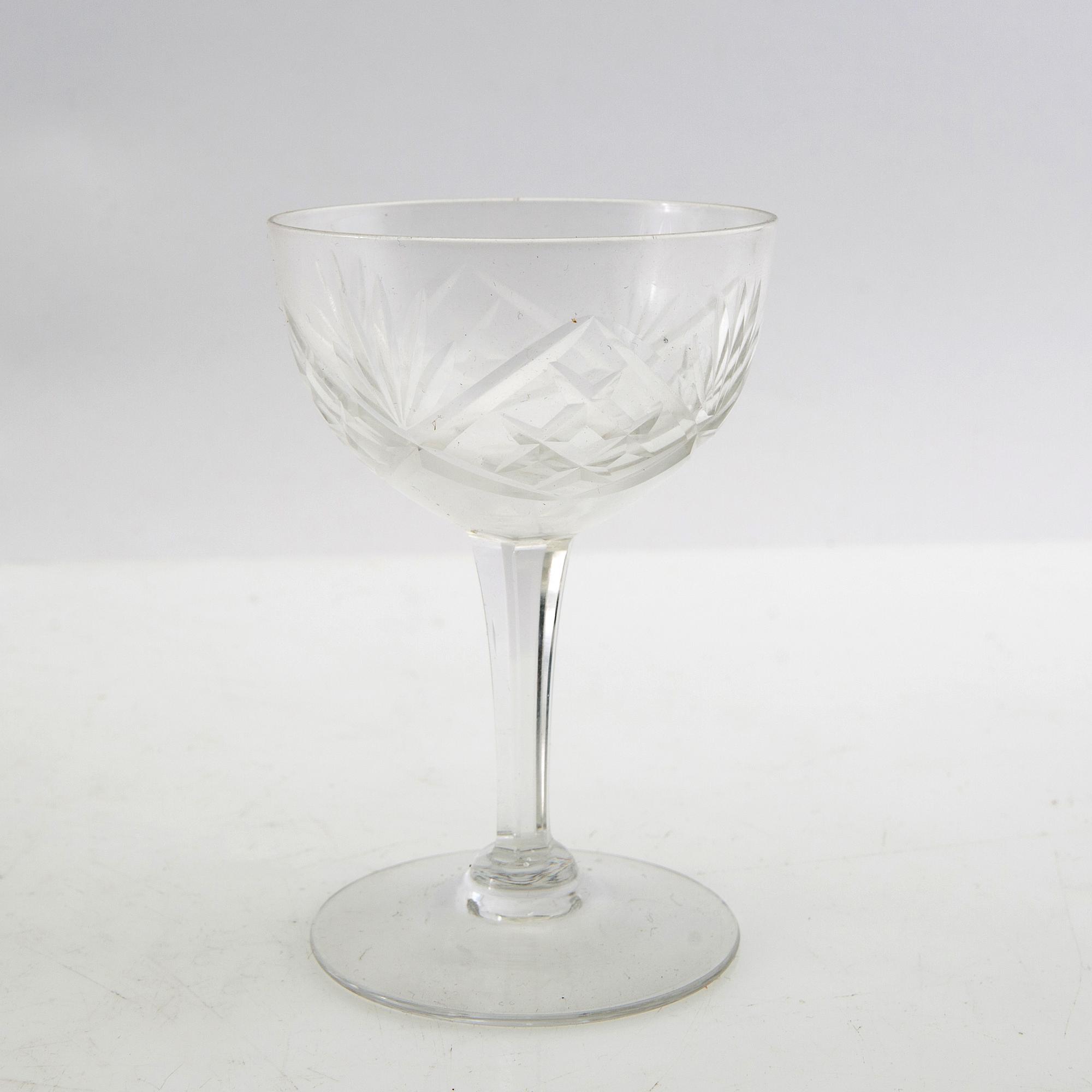 Service 52 pcs, early 20th century, cut glass.