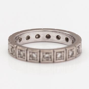 A 14K white gold ring with diamonds ca. 0.34 ct in total. Kultasarvi, Turku.