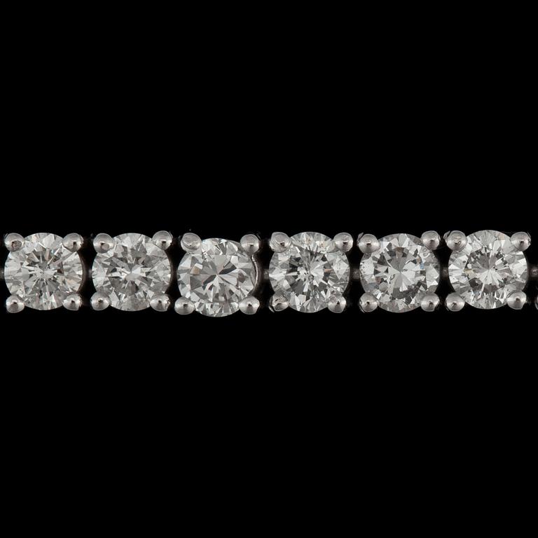 Diamantgradering, A diamond, 6.65 cts in total, bracelet.