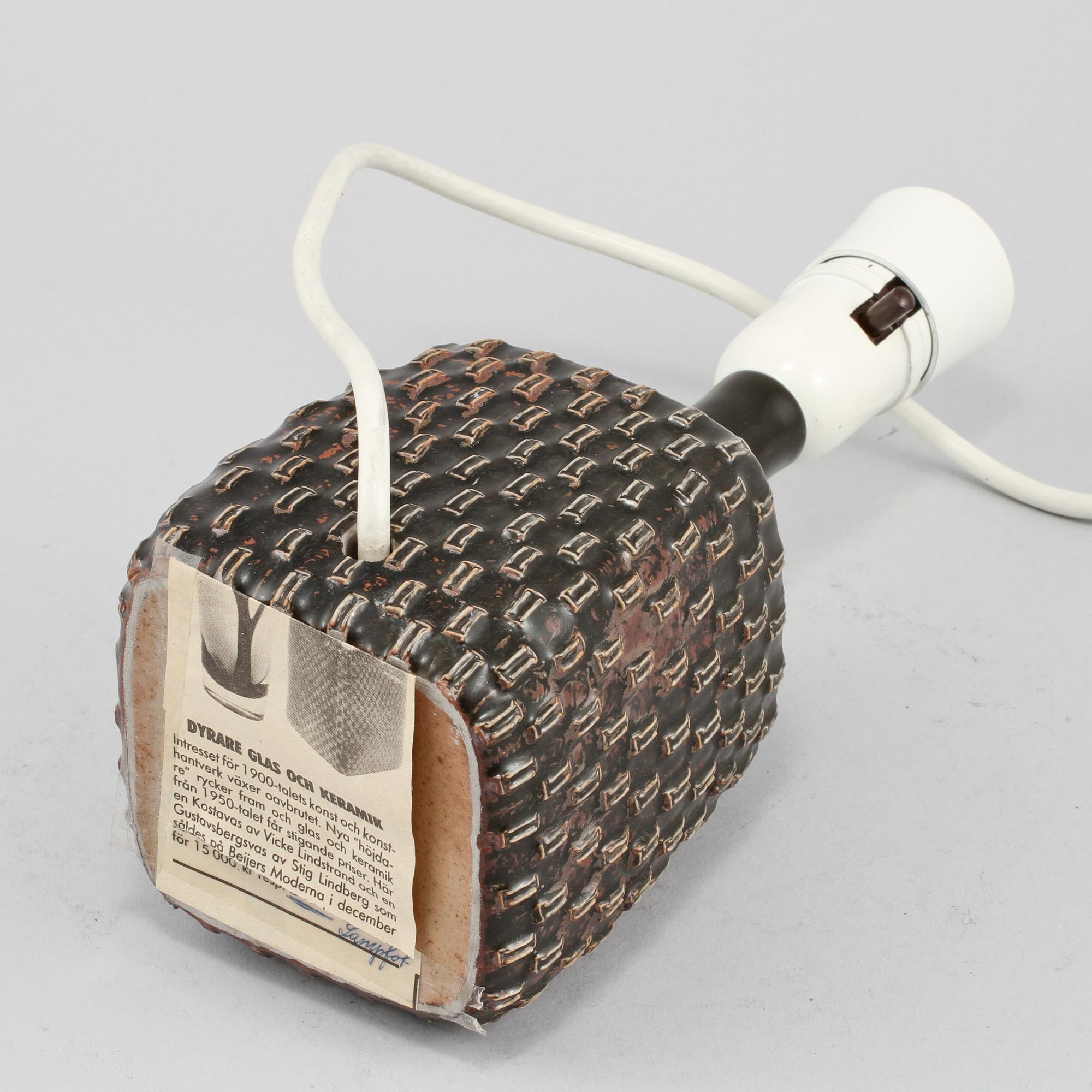 BORDSLAMPA, stengods, Stig Lindberg, Gustavsbergs studio, 1900-talets andra hälft.