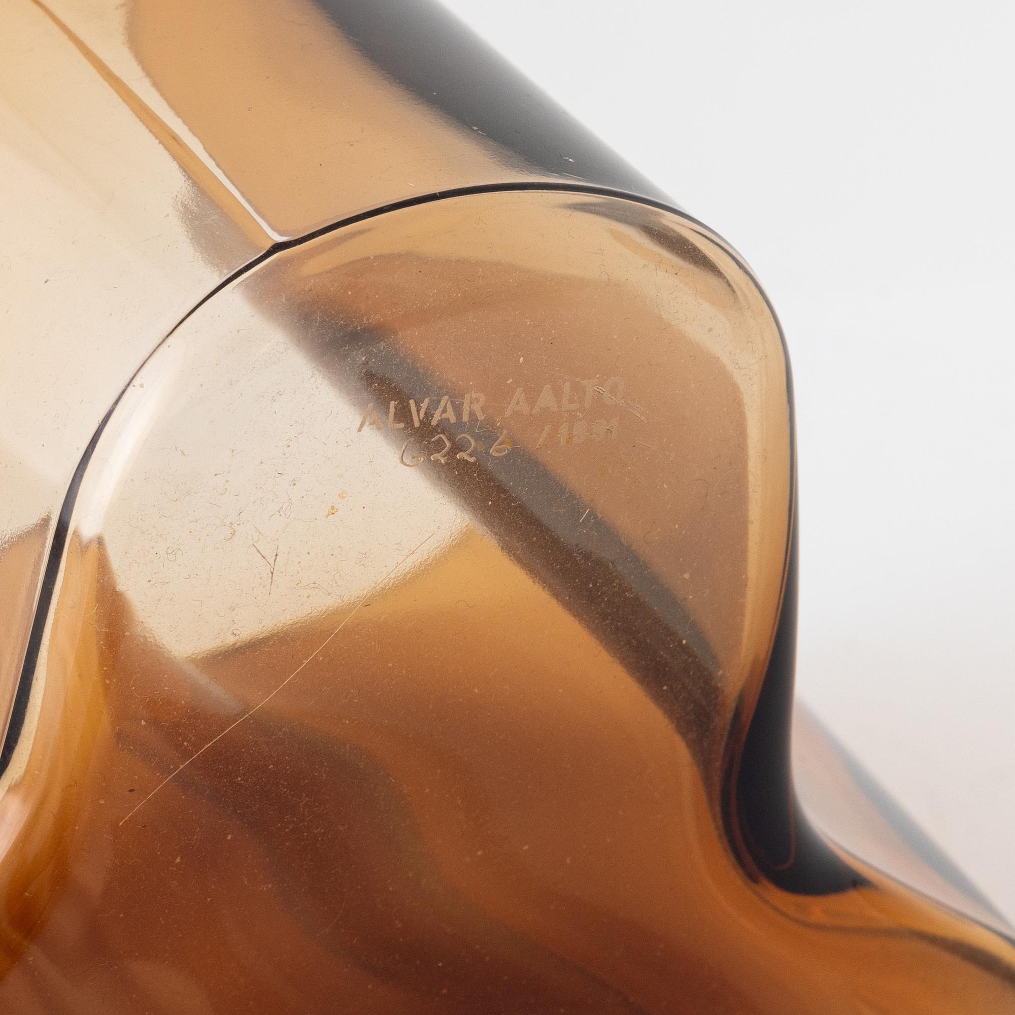 Alvar Aalto, a 'Savoy' vase, Iittala, Finland, 1991.