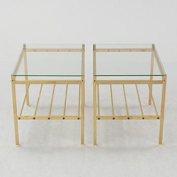 A pair of bedside tables, second half of the 20th Century.