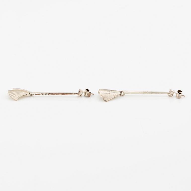 Lapponia, cufflinks, two pairs and Matti Hyvärinen, Siro Koru a pair of earrings, sterling silver.