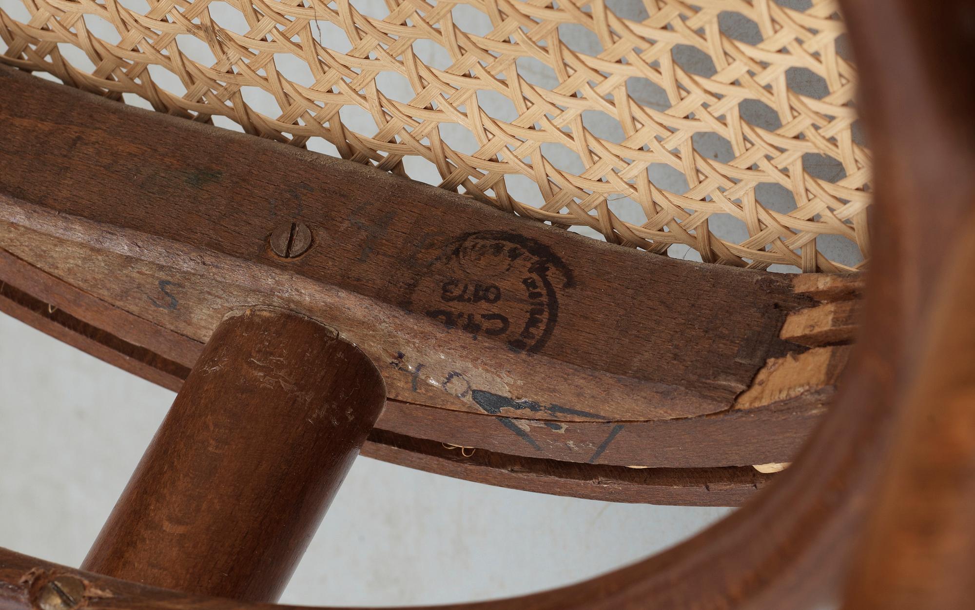 STOLAR, 4 st, Thonetstil, 1900-talets andra hälft.