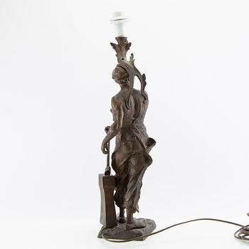 Bordslampa 1900-talets första hälft.