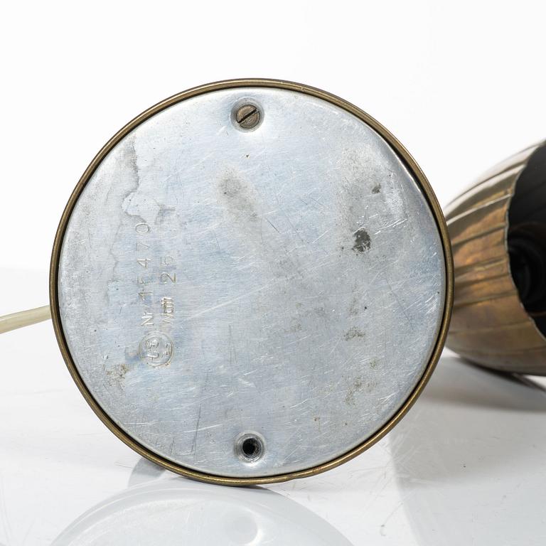 Harald Notini, a table lamp model "15480", Arvid Böhlmarks Lampfabrik, Stockholm, 1940s.