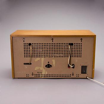 RADIO, TS 3-81, design Herbert Hirche, Braun AG, Tyskland, 1950-luku.