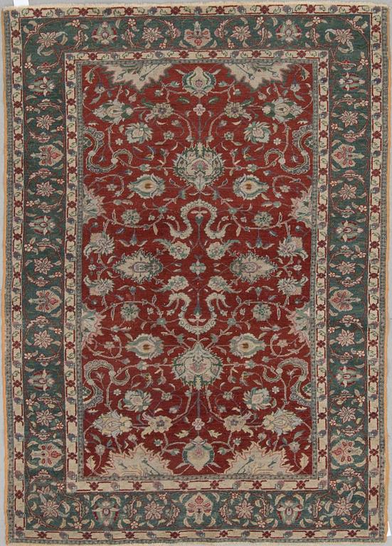 MATTA, semiantik, orientalisk, ca 186 x 133 cm.