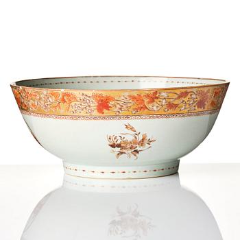 A 'European Subject' punch bowl, Qing dynasty, Jiaqing (1796-1820).