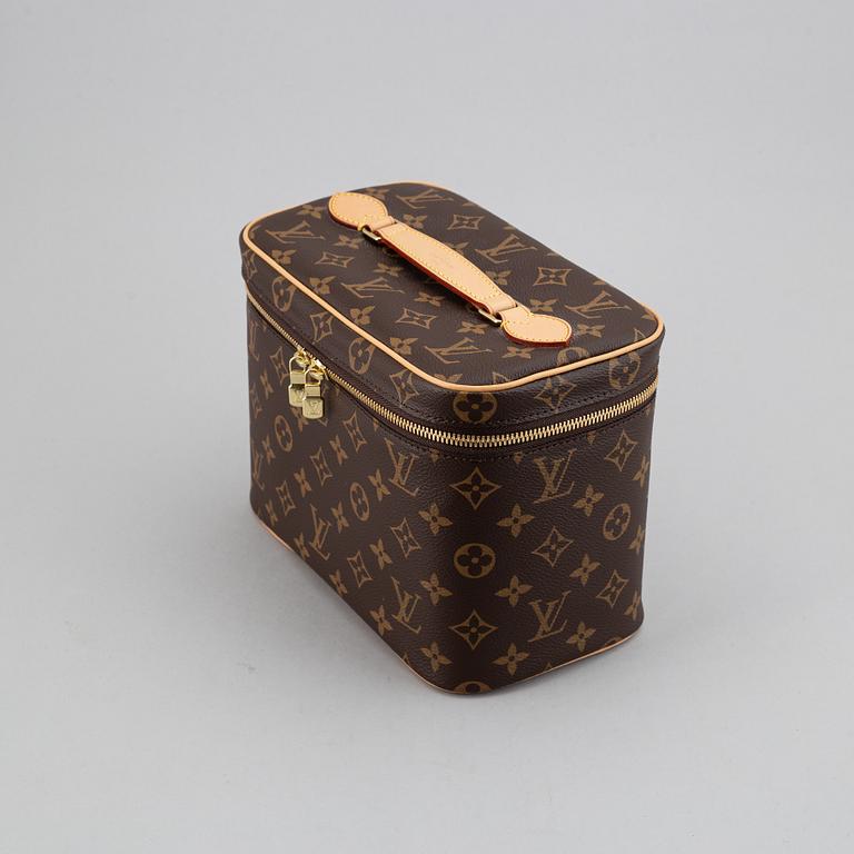 LOUIS VUITTON, a monogram canvas 'Nice BB' vanity case, 2017.