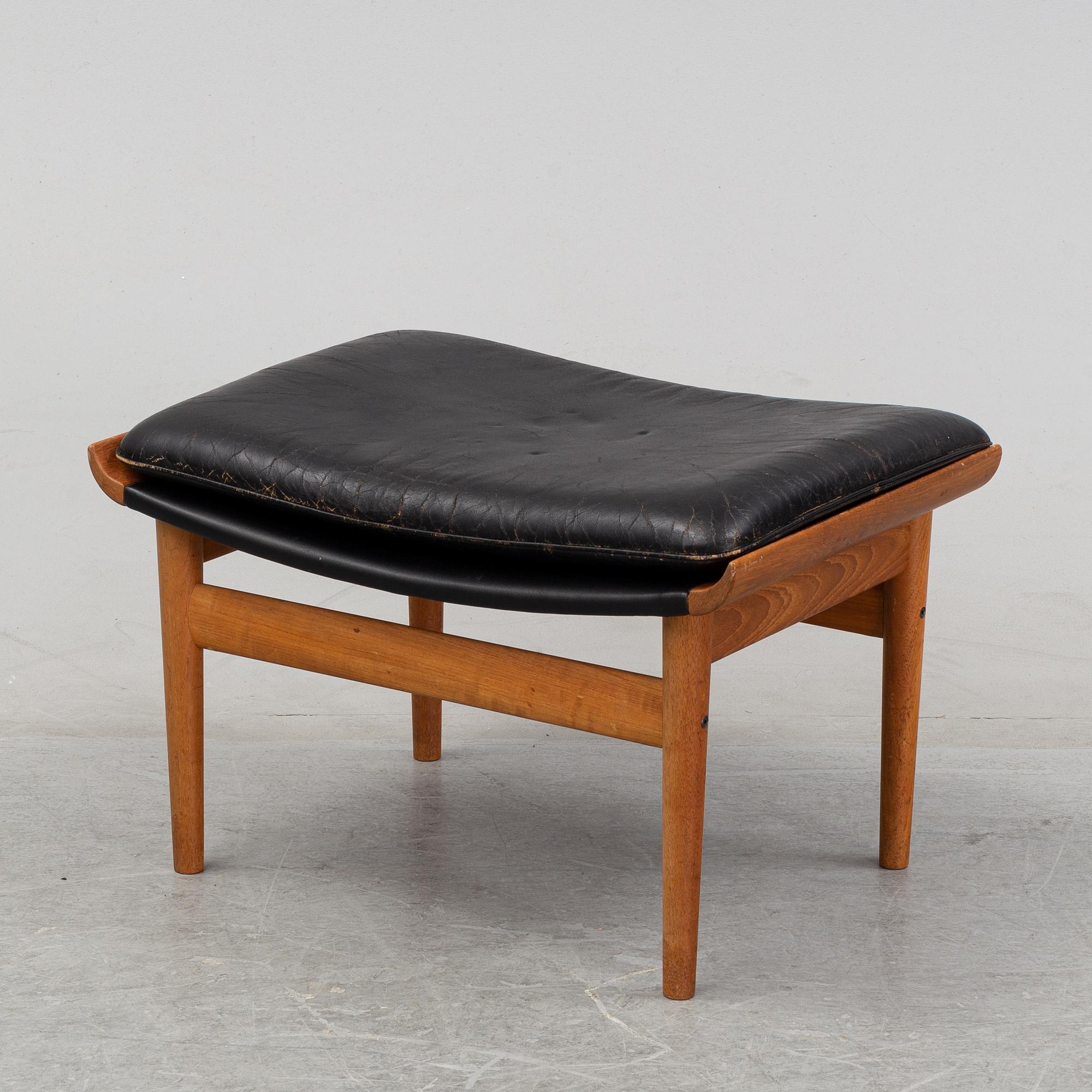 finn juhlオットマン Finn Juhl Japan Chair No137 (1957) 時を経ても色あせない本物