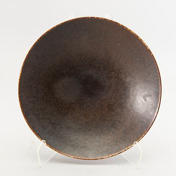 Carl-Harry Stålhane , a stoneware bowl, Rörstrand, Sweden, mid 20th century.