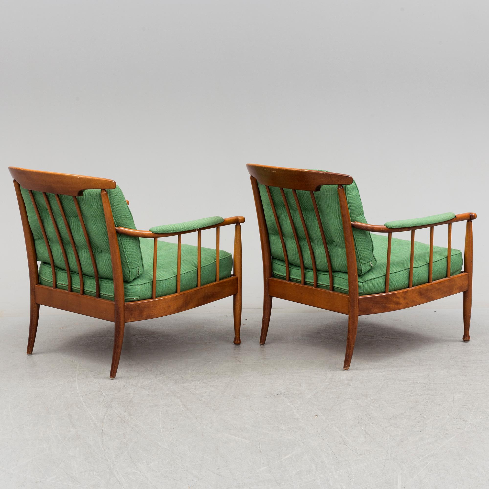 KERSTIN HÖRLIN-HOLMQVIST, fåtöljer, ett par, "Skrindan", OPE-möbler, 1900-talets andra hälft.