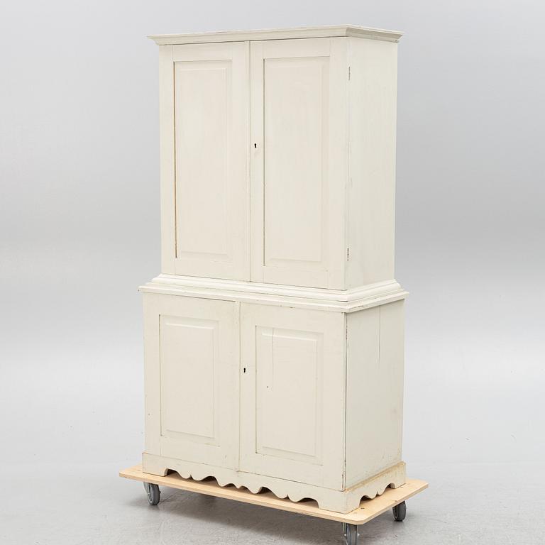 Cabinet, 19th century.