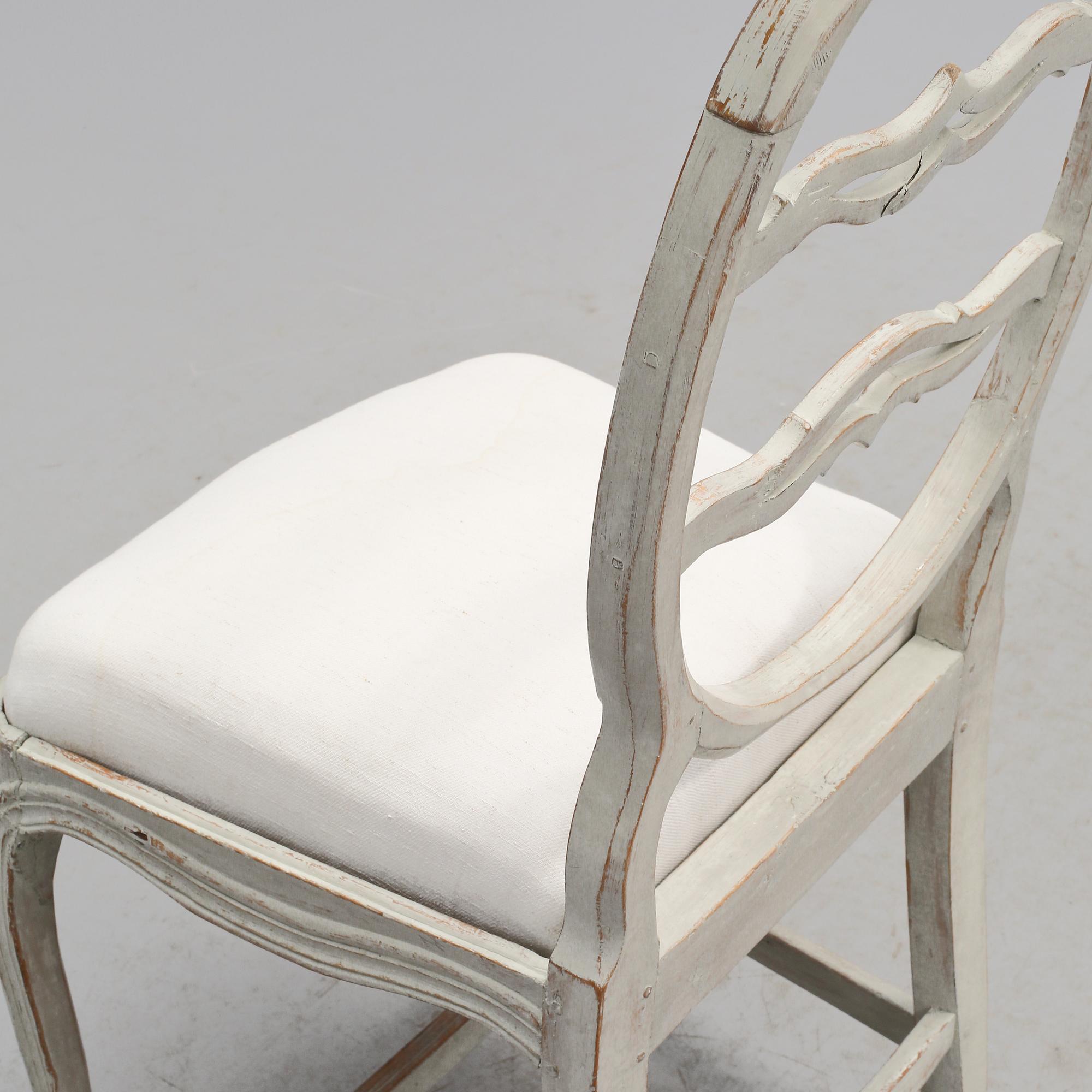 STOLAR, ett par, s k skrattstolar, gustavianska, sent 1700-/tidigt 1800-tal.