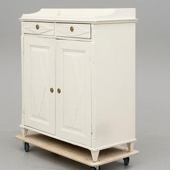 SKÄNK, gustaviansk stil, 1800-tal.