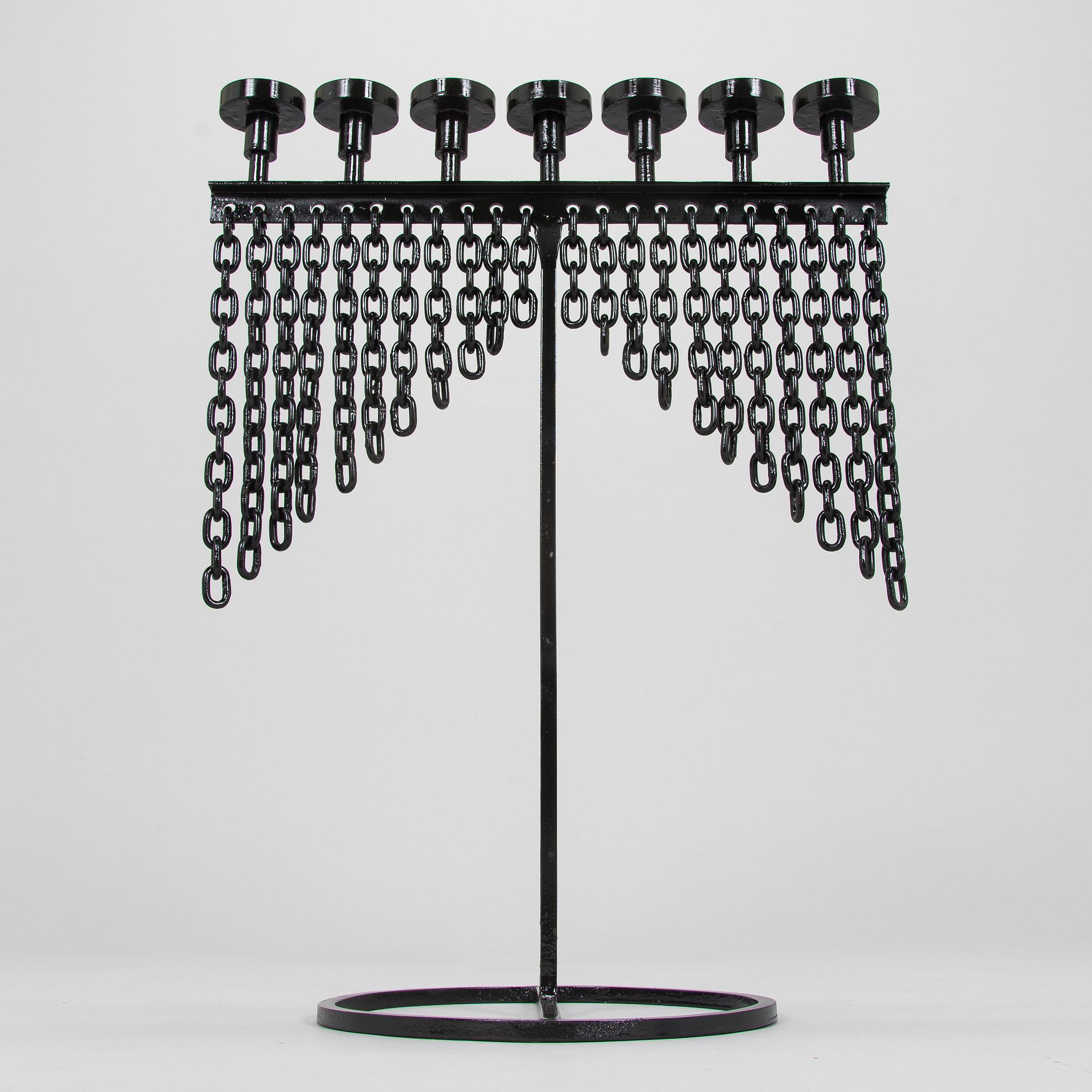 Kaija Aarikka, kynttilänjalka.