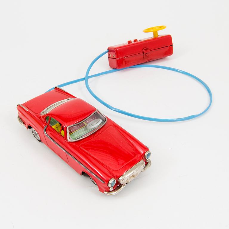 Two tinplate toy cars Japan 1960s.