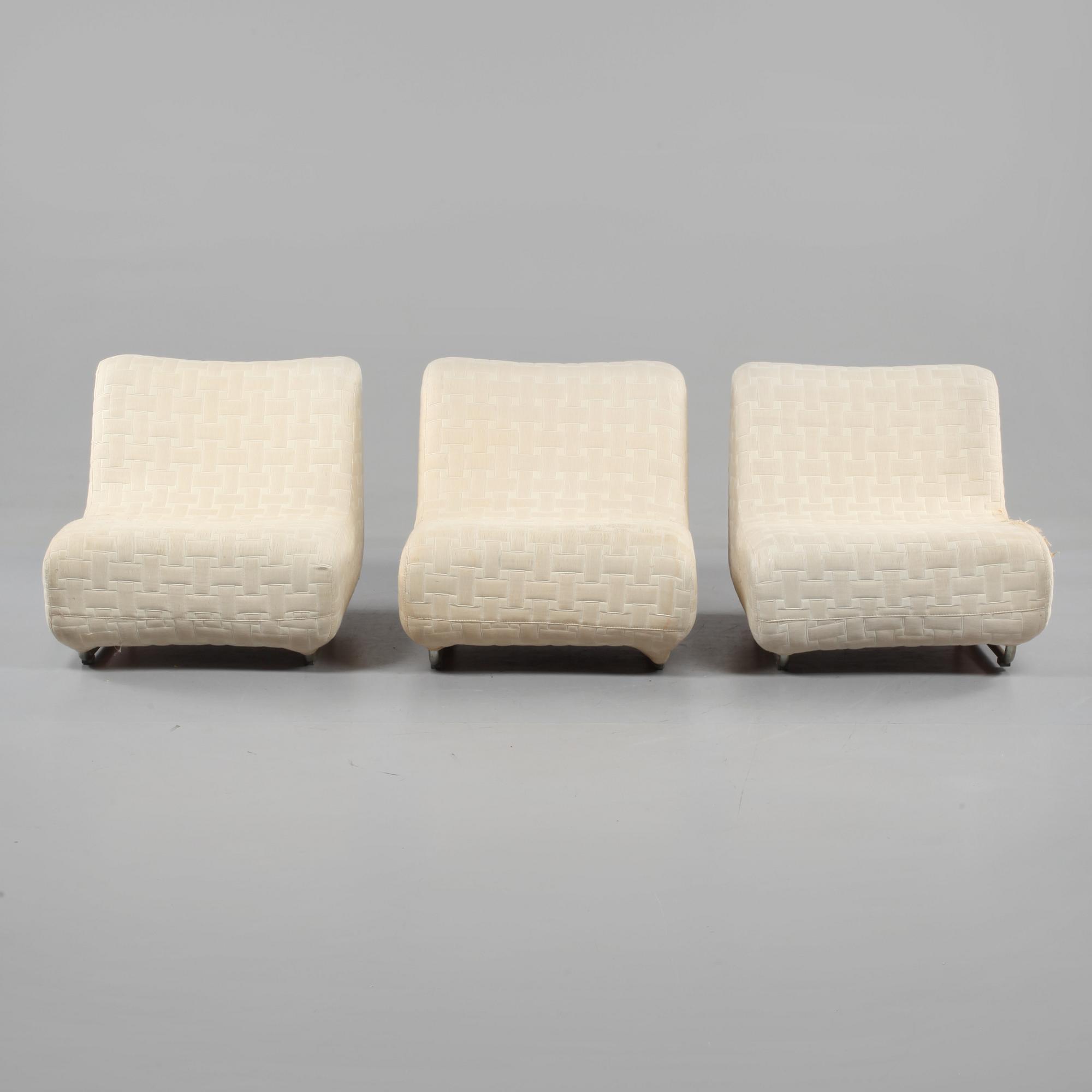 FÅTÖLJER, 3 st, 1970-tal.