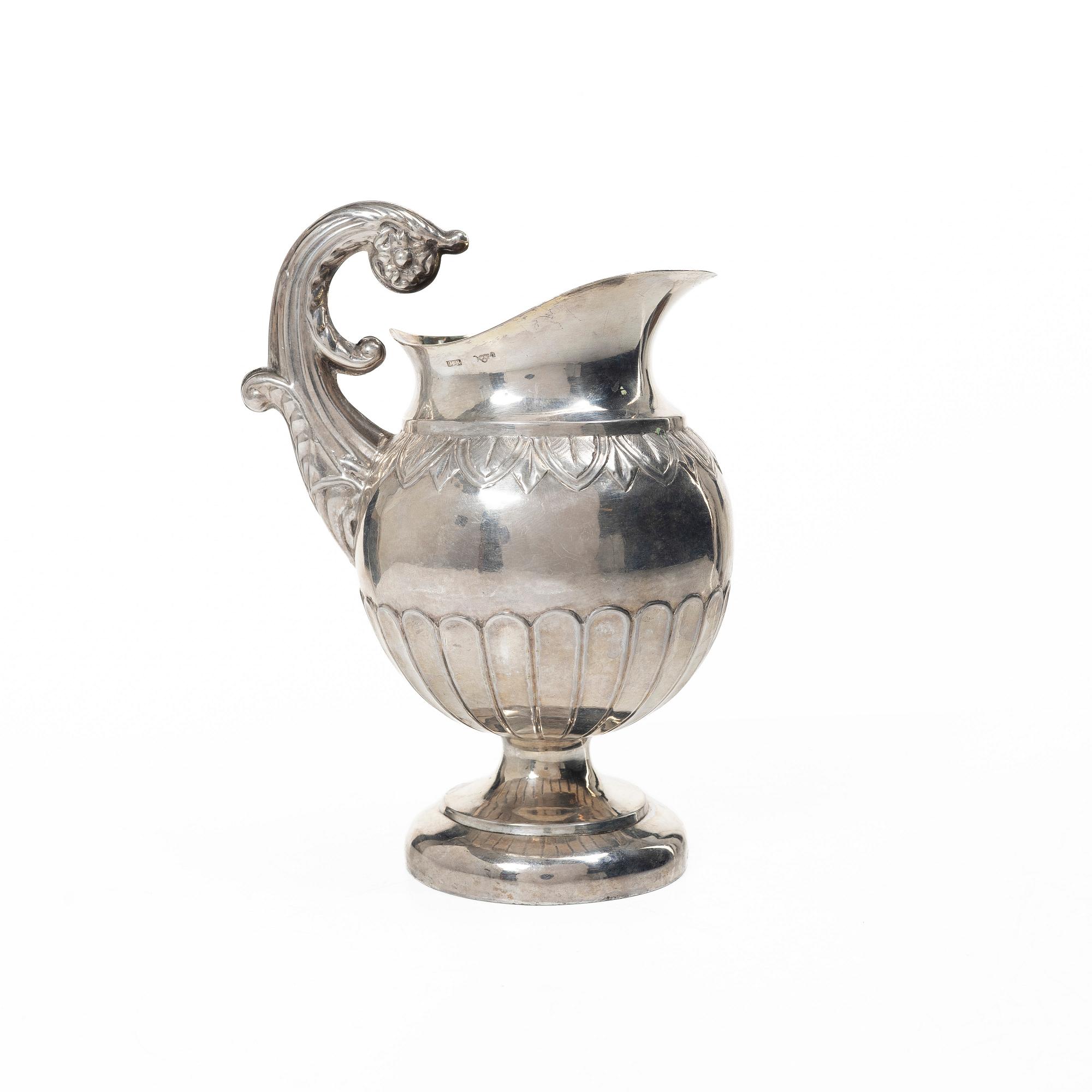 Gustaf Fredrik Richter, gräddkanna, silver, empire, Stockholm 1818-1827 (1863).