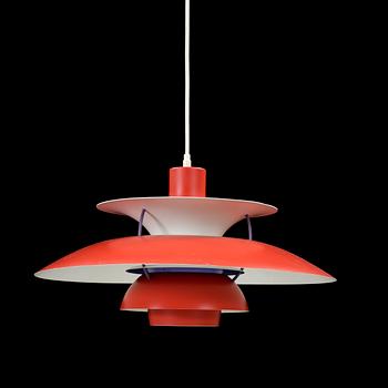 Poul Henningsen · TAKLAMPA, PH-5, Poul Henningsen för Louis Poulsen, Danmark, 1900-talets andra hälft, höjd ca 27 cm.
