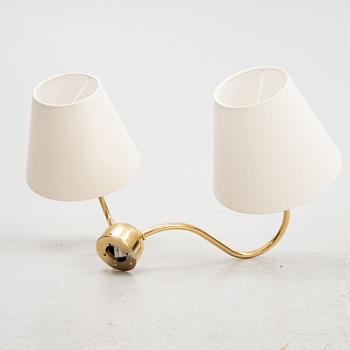 Josef Frank, a model 'G 2335' wall light, Firma Svenskt Tenn.