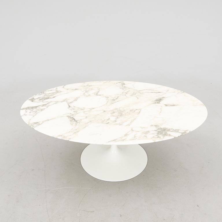 Eero Saarinen, coffee table, "Tulip", Knoll International, 21st century.