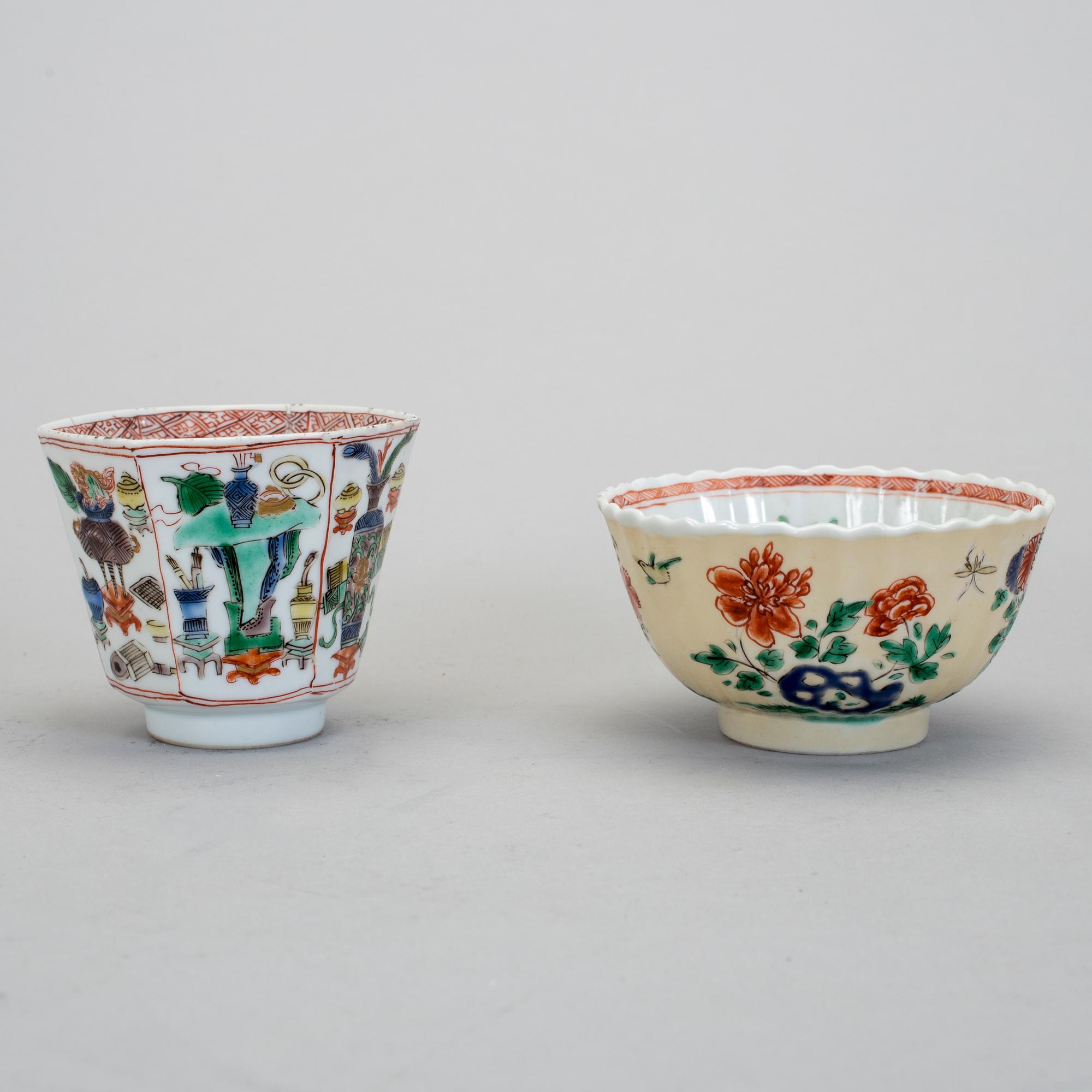 KOPPAR, 2 st, porslin, Kina, 1700-tal.