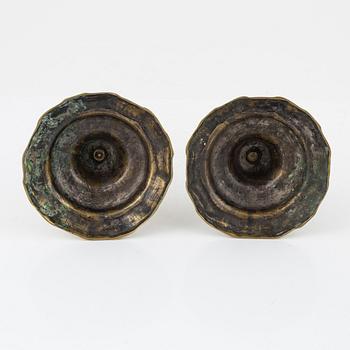 Candlesticks, a pair bronze candlesticks, late Baroque, 18th Century.