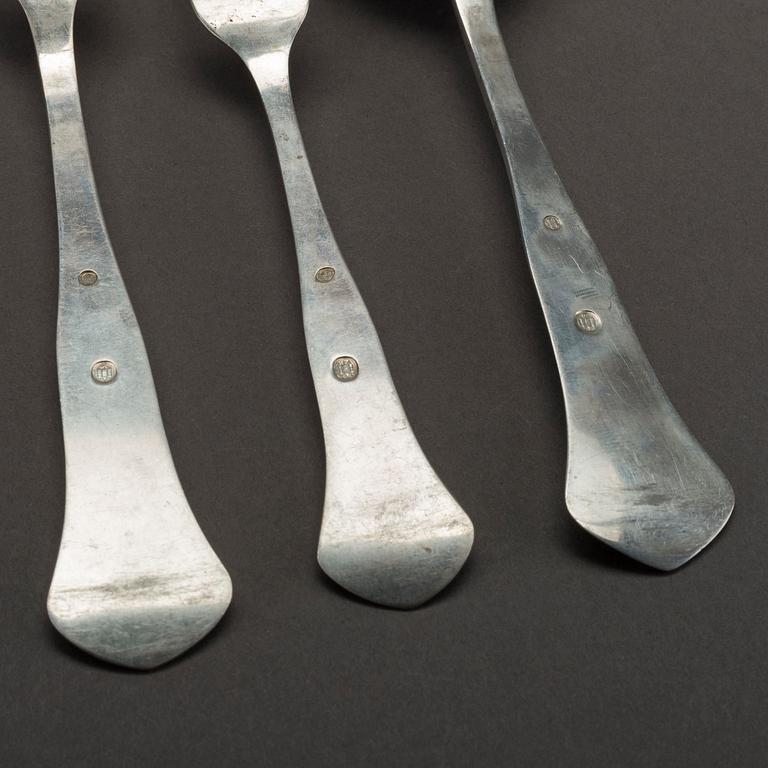 A 36-PIECE SILVER CUTLERY SERVICE COPENHAGEN DENMARK.