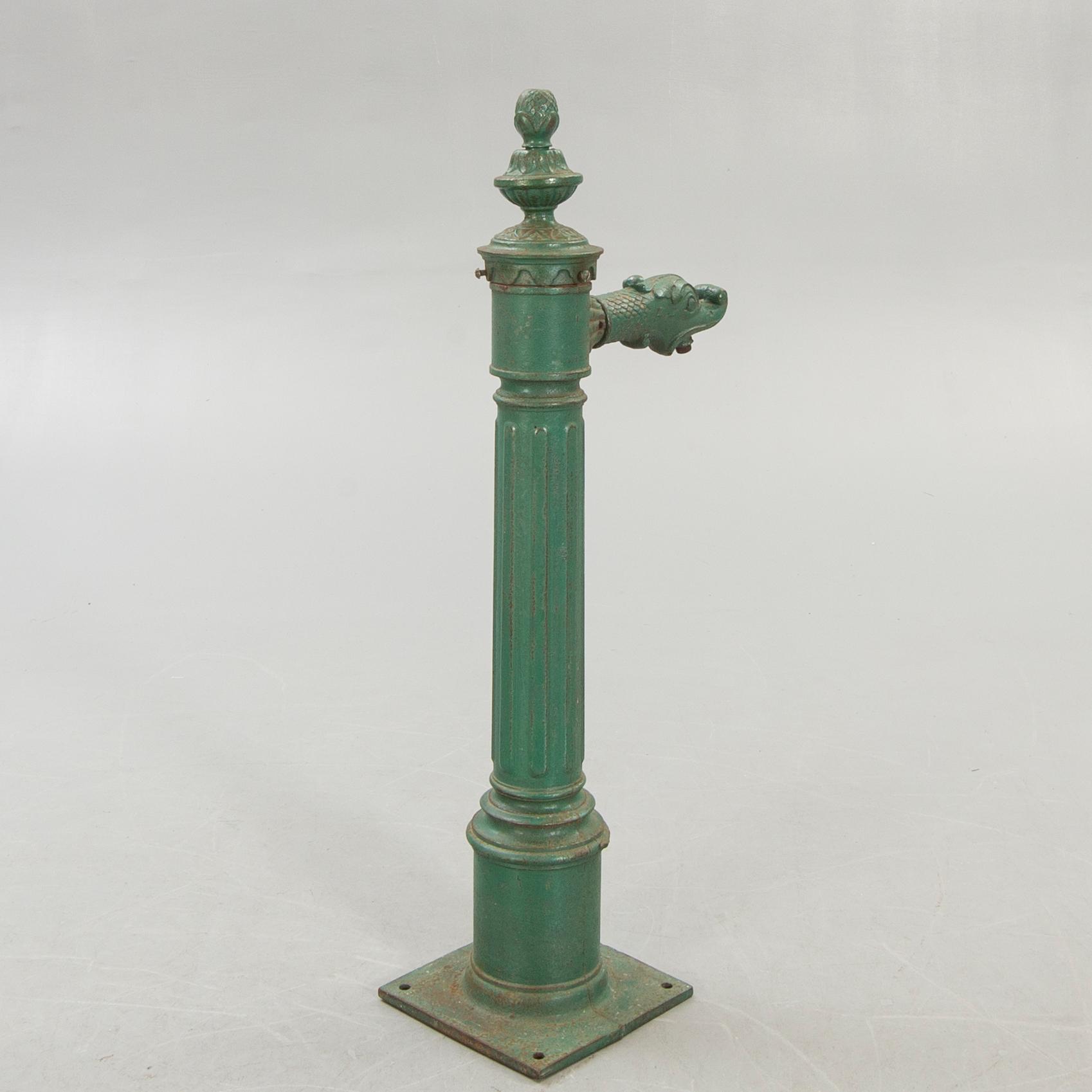 Vattenpost, 1900-talets början gjutjärn.