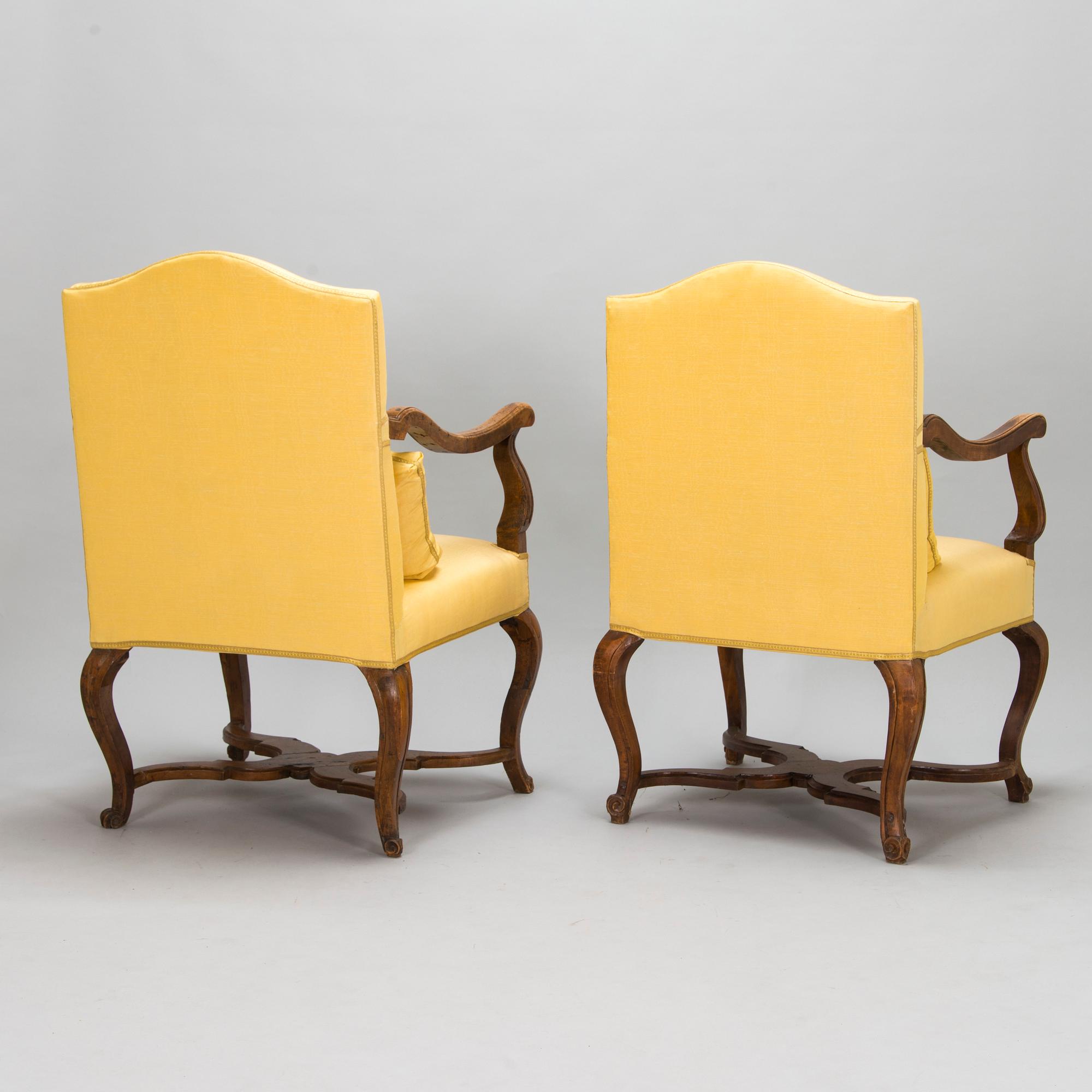 Two similar late Baroque French armchairs, first half of the 18th century.