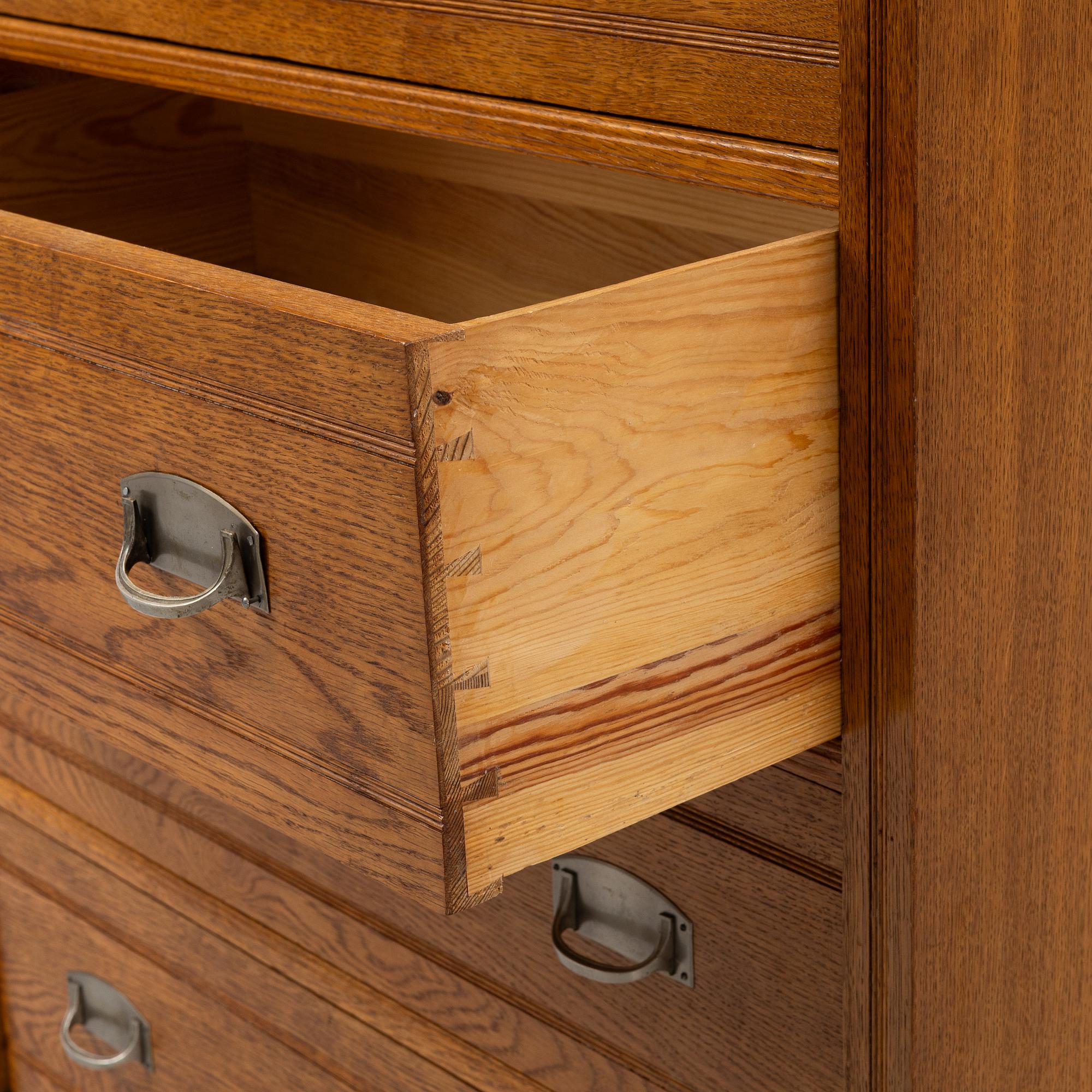 Byrå, jugend, Nordiska Kompaniet, 1900-talets början.