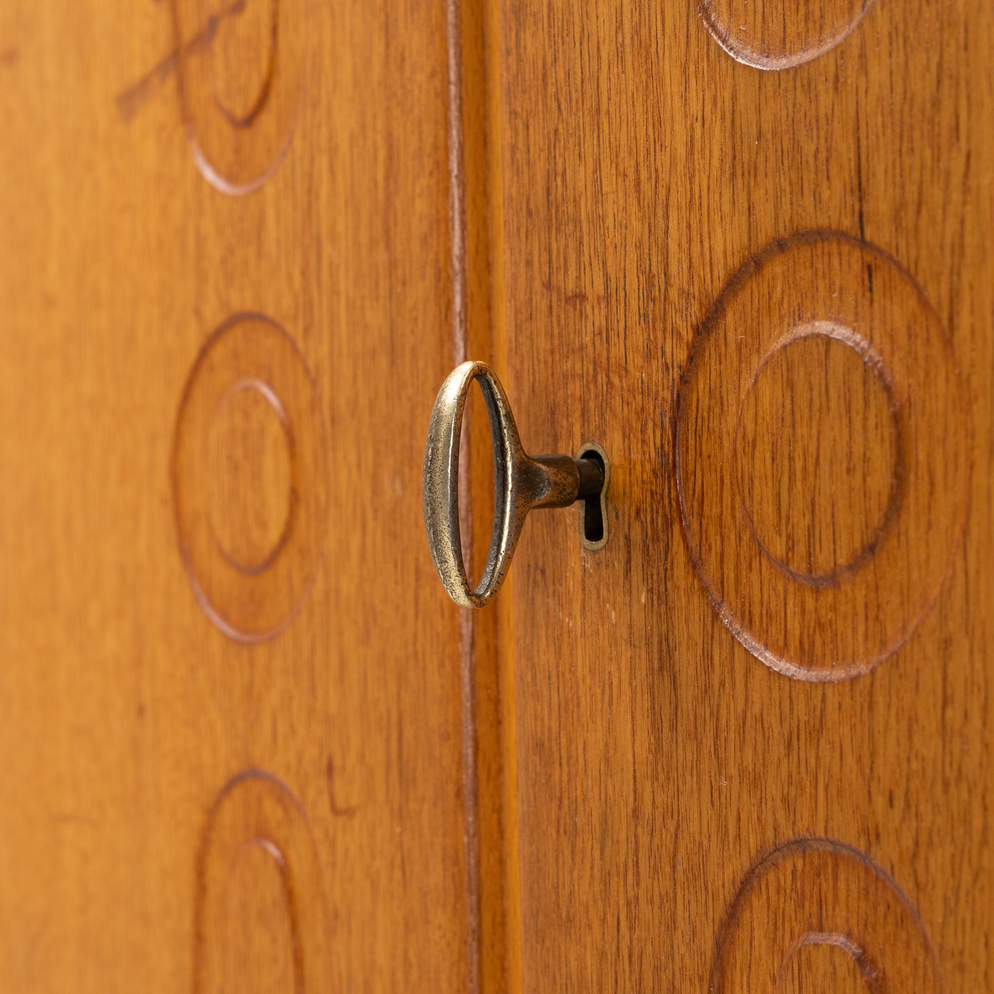Kirke Nielsen, cabinet, 'Rickard', Abrahamssons Möbelfabrik, Smålands Taberg, Sweden 1950s.