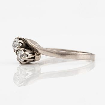 Ring, s.k tvillingring, 18K vitguld med gammalslipade diamanter.