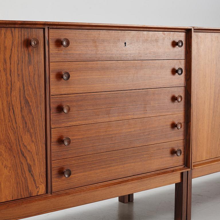 Yngvar Sandström, sideboards, ett par, Seffle Möbelfabrik, Säffle, 1950/60-tal.